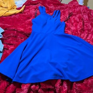 B.Smart Homecoming dress. worn once